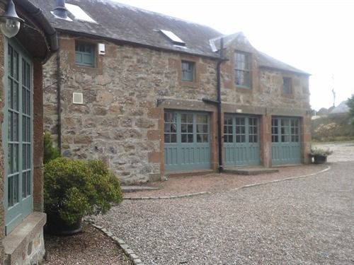 Bridgend of Lintrathen 로지 앳 로크사이드 B&B 외부 사진